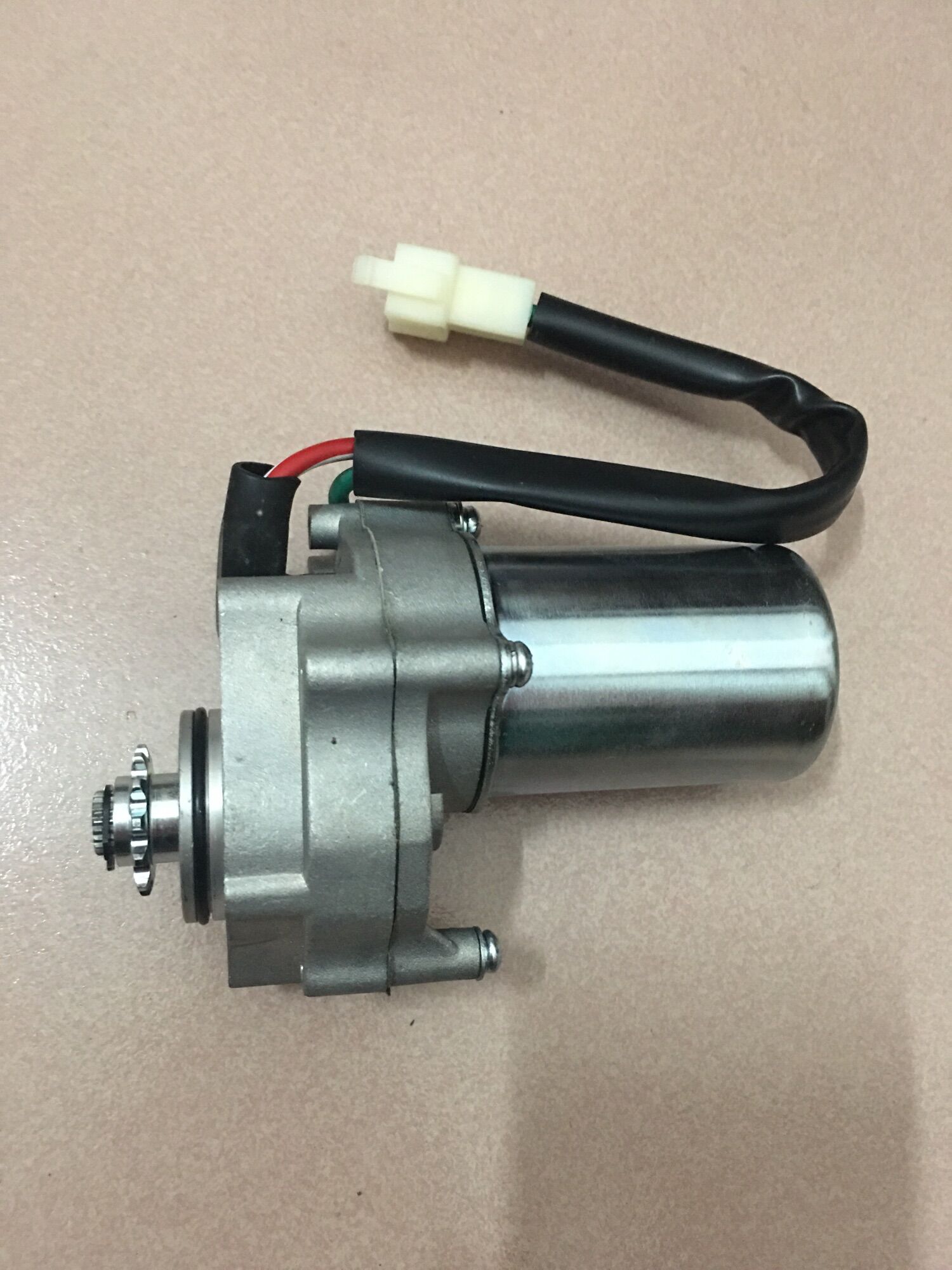 Củ đề gầm xe máy