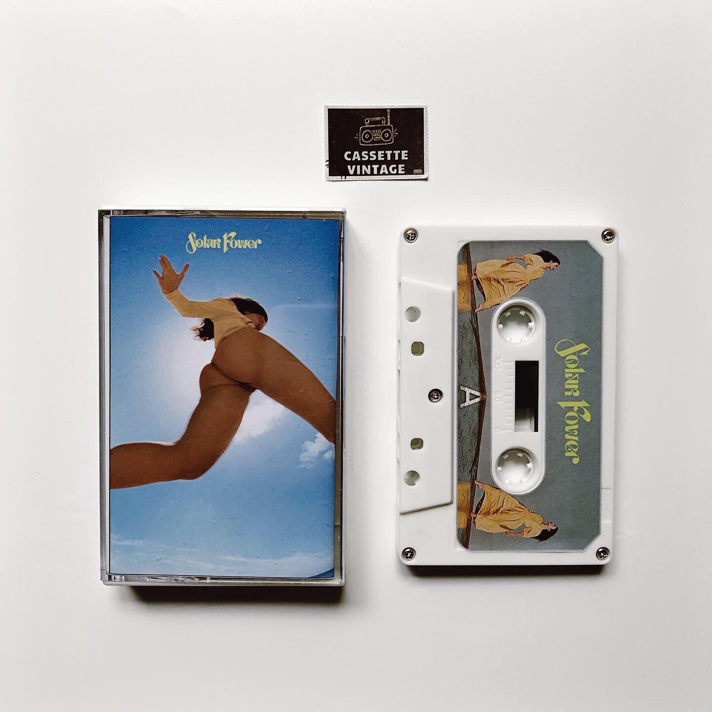 Băng cassette Lorde - Solar Power Màu Trắng Mới