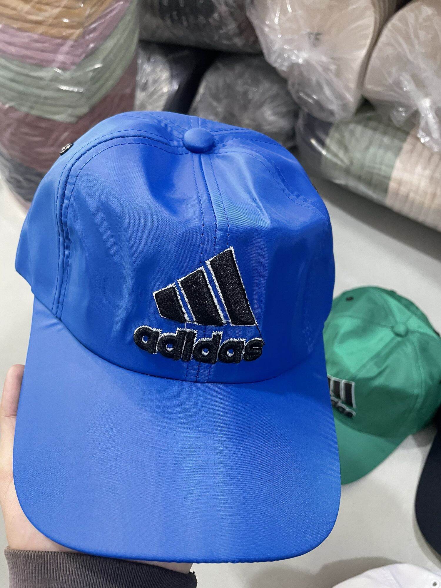 Nón/Mũ lưỡi trai chất liệu Dù thêu Adidas