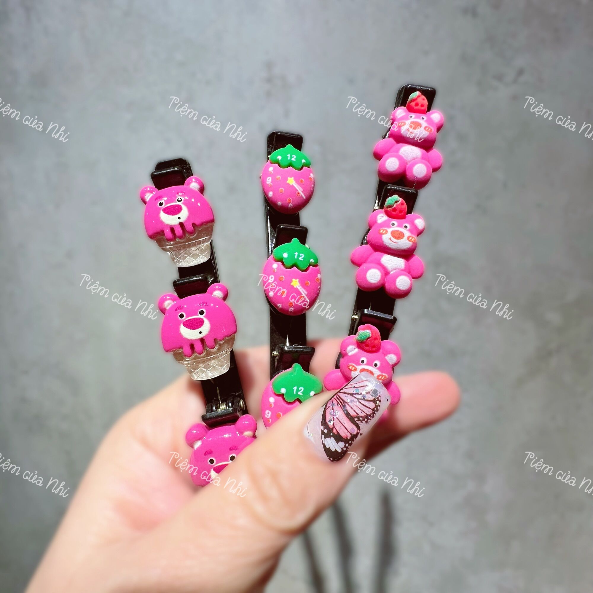 KẸP TÓC MÁI GẤU DÂU LOTSO HELLO KITTY