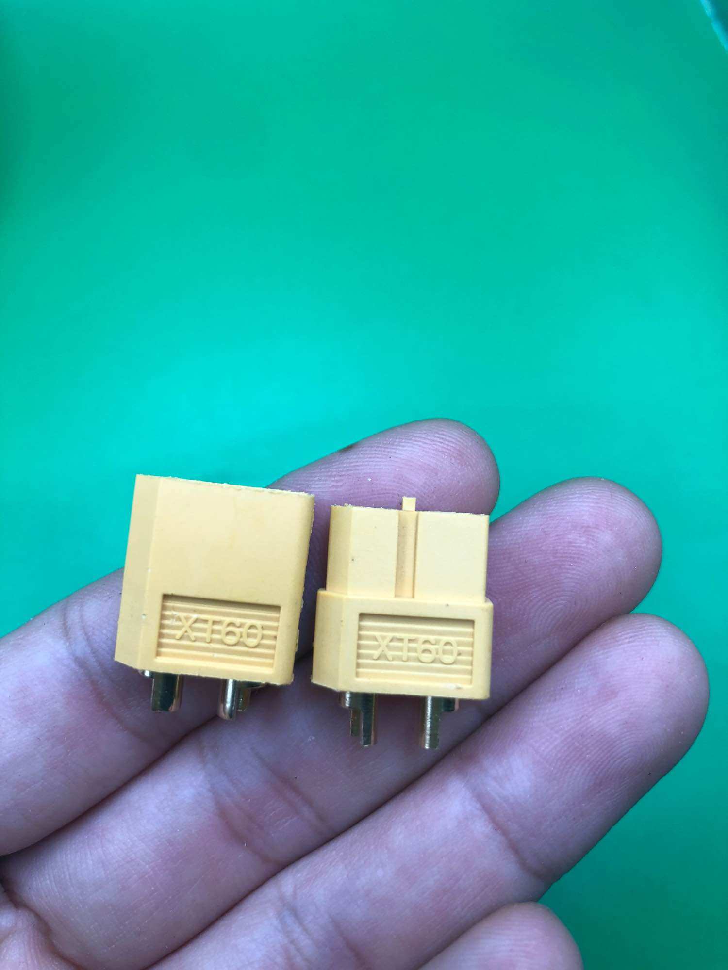 Rắc xt60 1cặp
