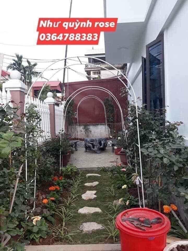 Khung vòm cho hoa leo . Cao 2m4 rộng 1m4 , phi 13mm