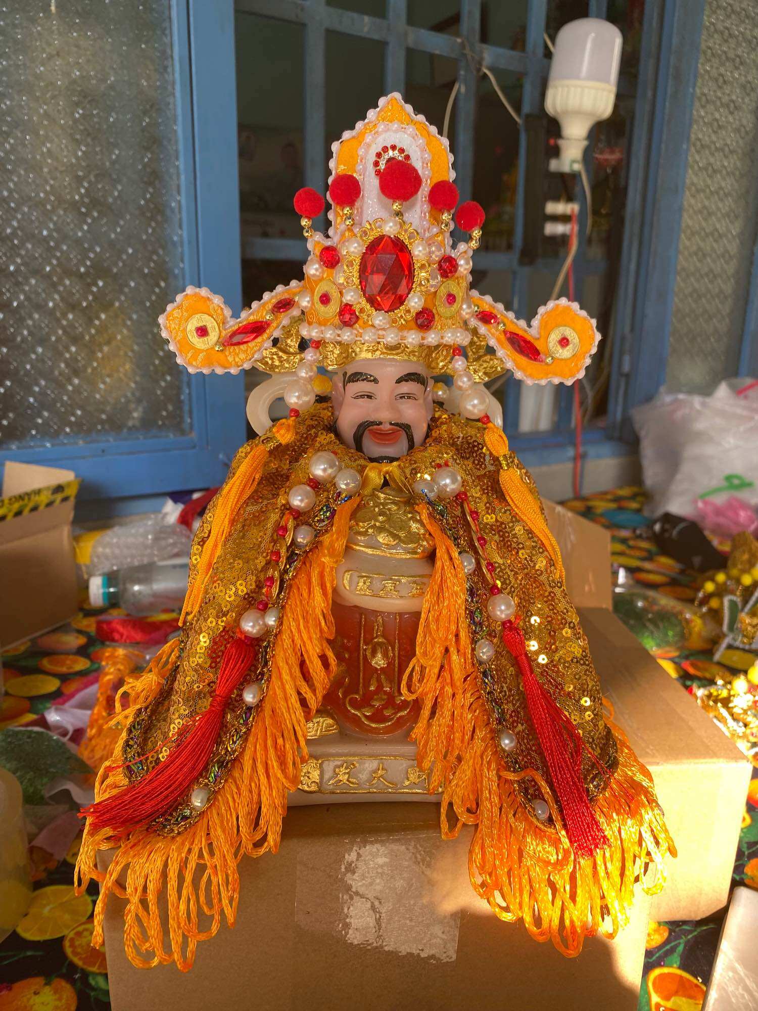 Áo mão ông thần tiền