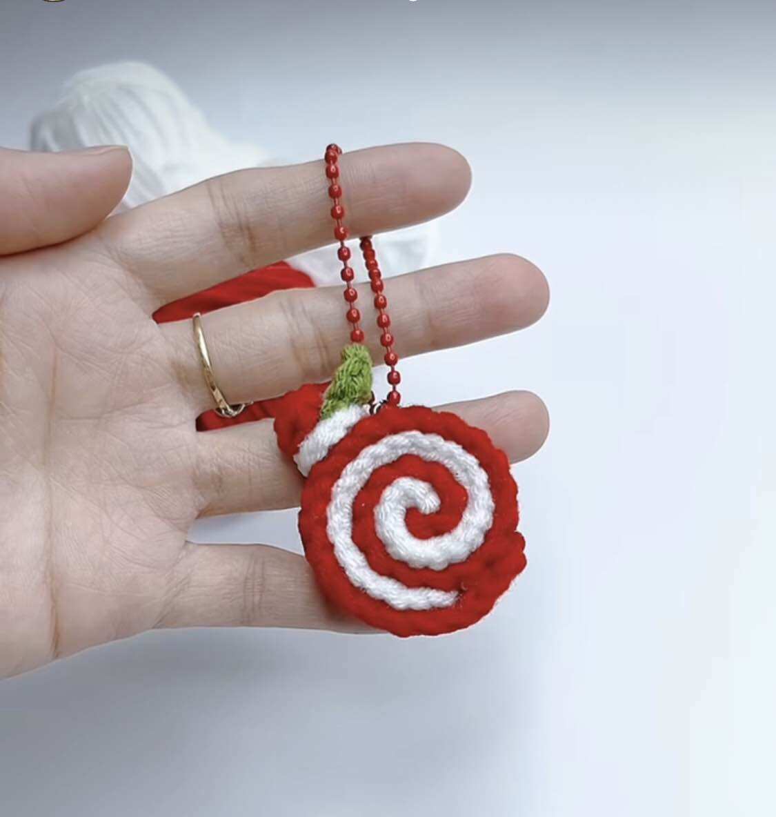 Móc khoá len bánh kem cuộn [Nấm Handmade]