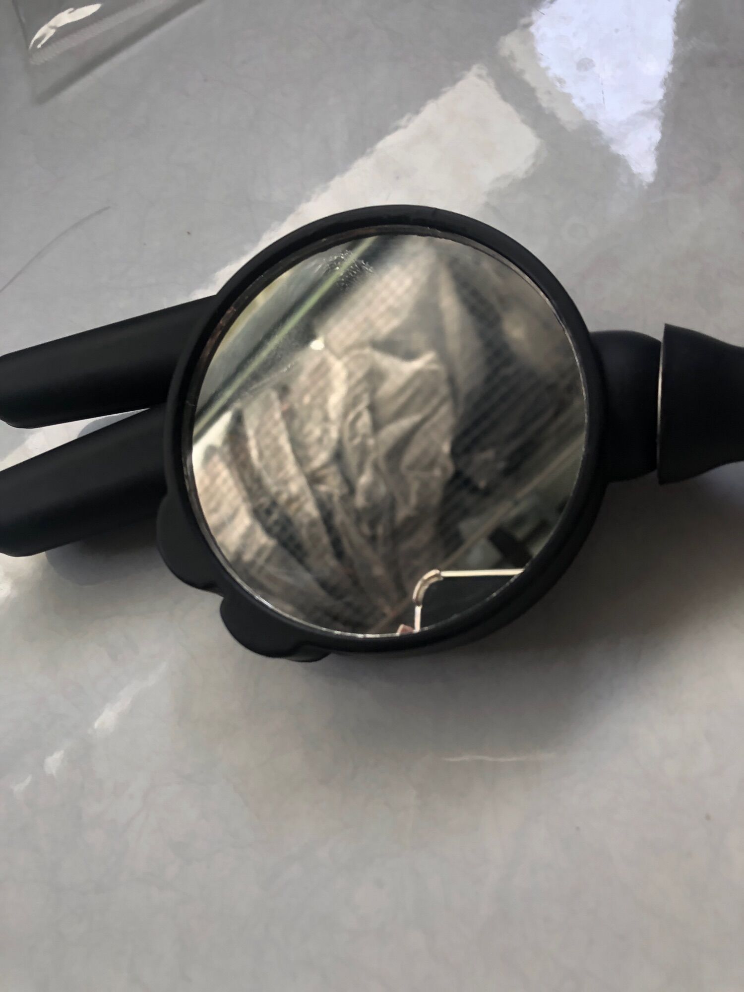 KIẾNG CHIẾU HẬU ( KIẾNG 2 NGÓN TAY )
