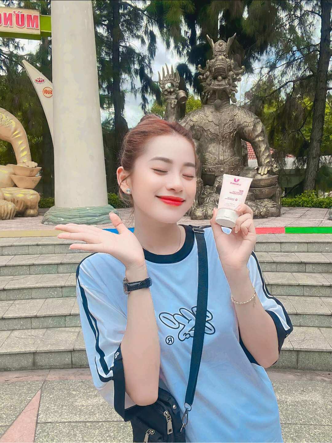 Kem Nền Chống Nắng Út Nhị