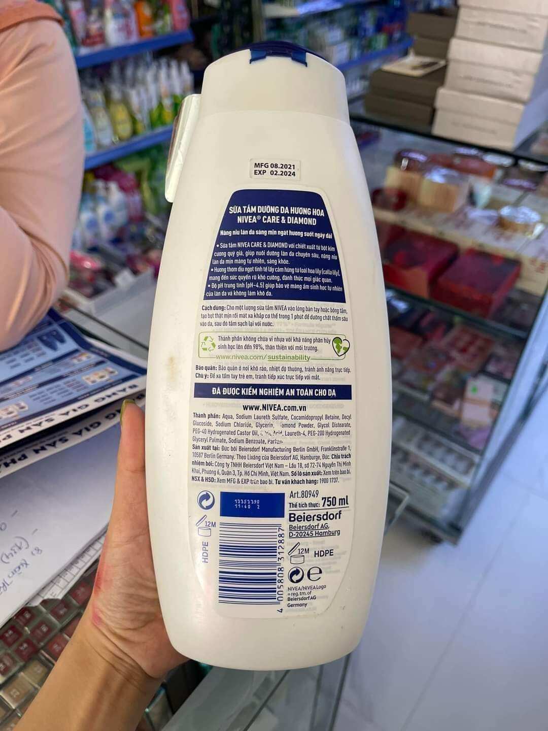 SỮA TẮM NIVEA 750ML THƠM MỊN