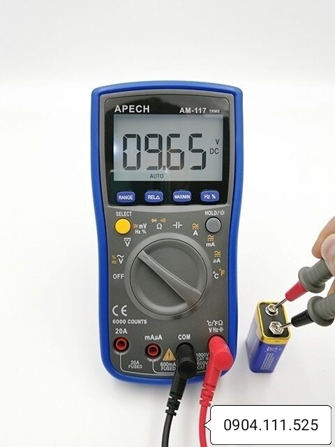 Đồng hồ vạn năng hiện số APECH AM-117, đo điện áp, dòng điện, điện trở, kiểm tra diode, đo nhiệt độ, màn hình LCD lớn, nút xoay chọn chức năng, đầu dò màu đỏ đen, phù hợp sửa chữa điện gia dụng.
