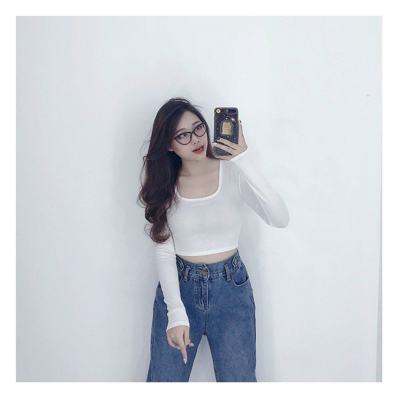 ÁO THUN LỤA CỔ VUÔNG CROPTOP