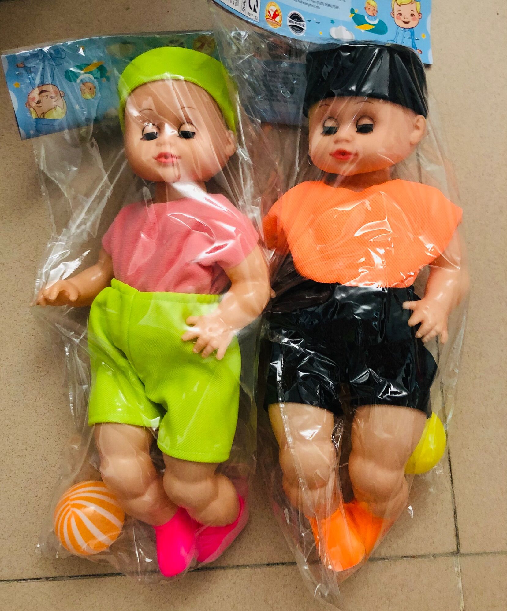 Búp bê trai gái đội nón loại đẹp