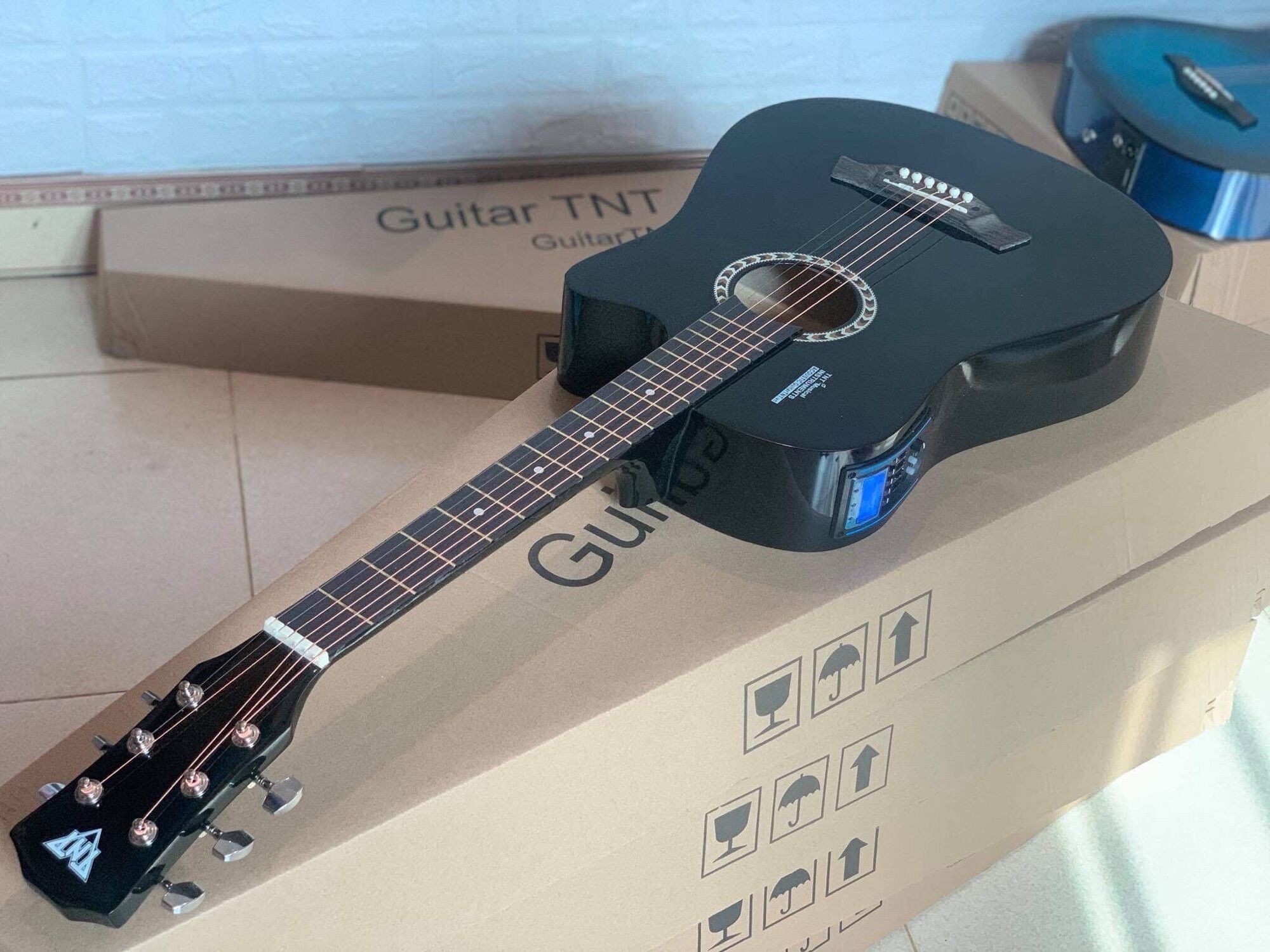Đàn guitar acoustic Đàn T70 size 38 dài 96cm