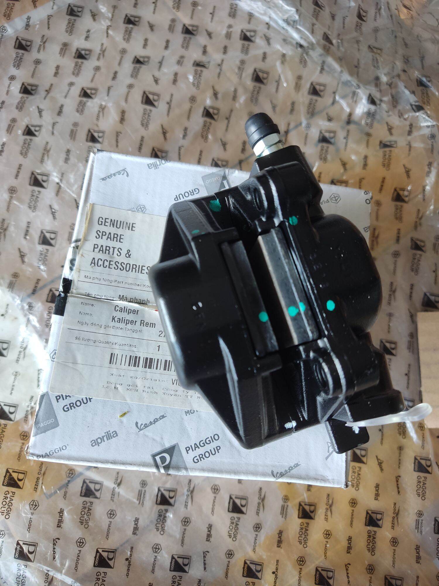 heo dầu dưới vespa