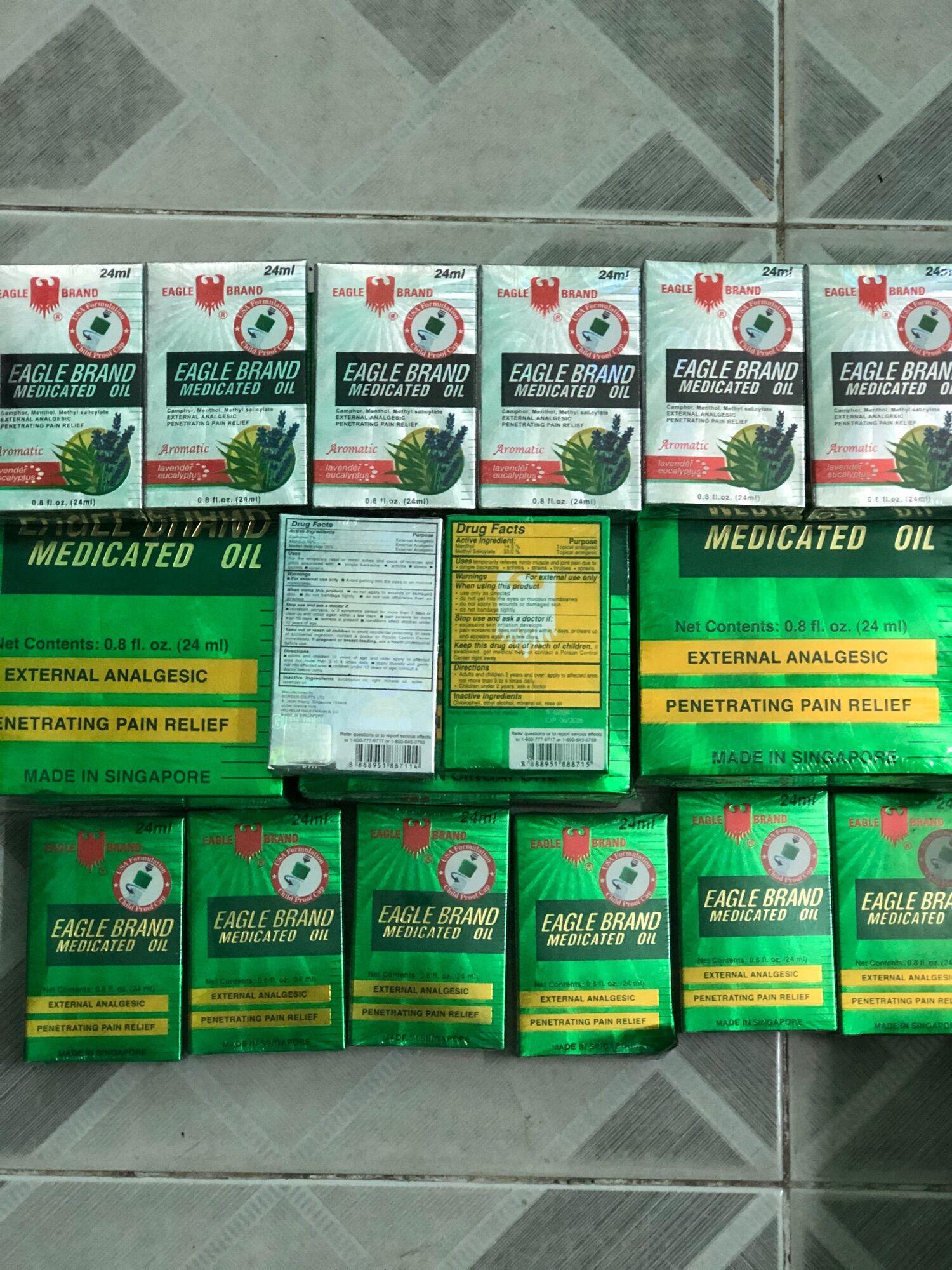 Dầu gió Mỹ 2 nắp Eagle Brand xanh