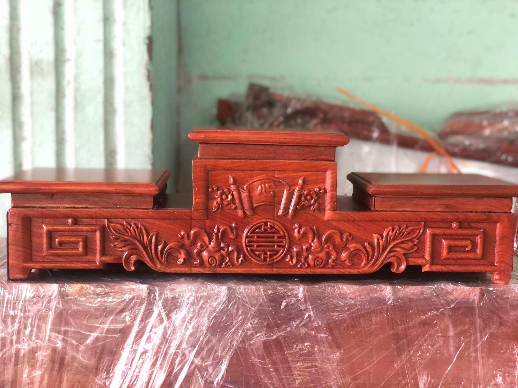 Tam sơn, tam cấp kê bát hương gỗ hương đá