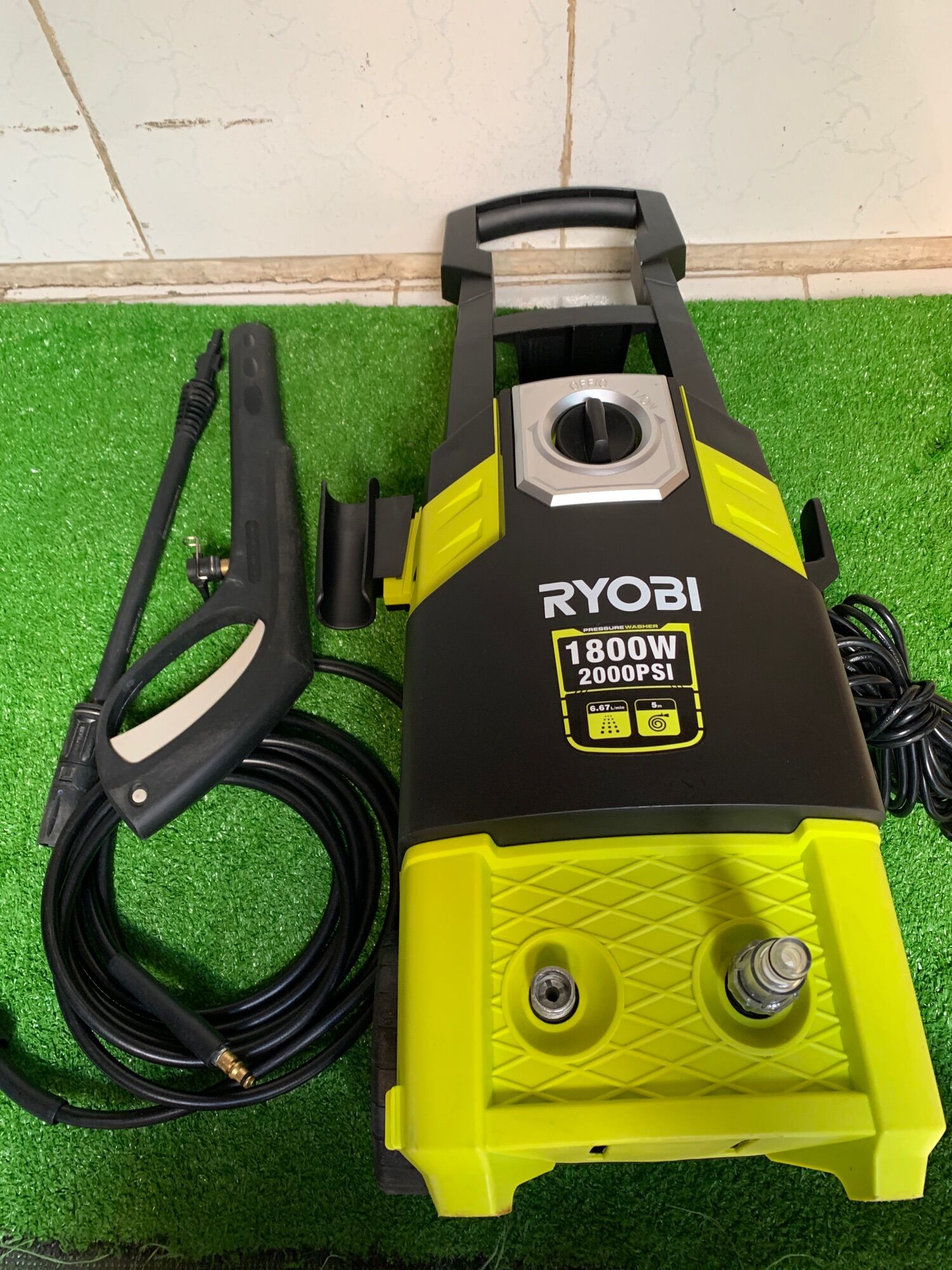 [HCM]Máy Rửa Xe Ryobi 1800W