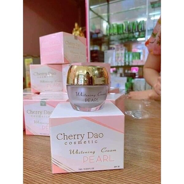 Kem face dưỡng trắng da Cherry Đào