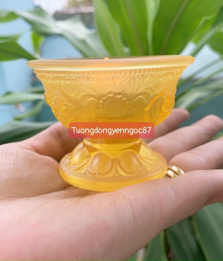 Đế đốt nến vàng ( cao 6 cm )