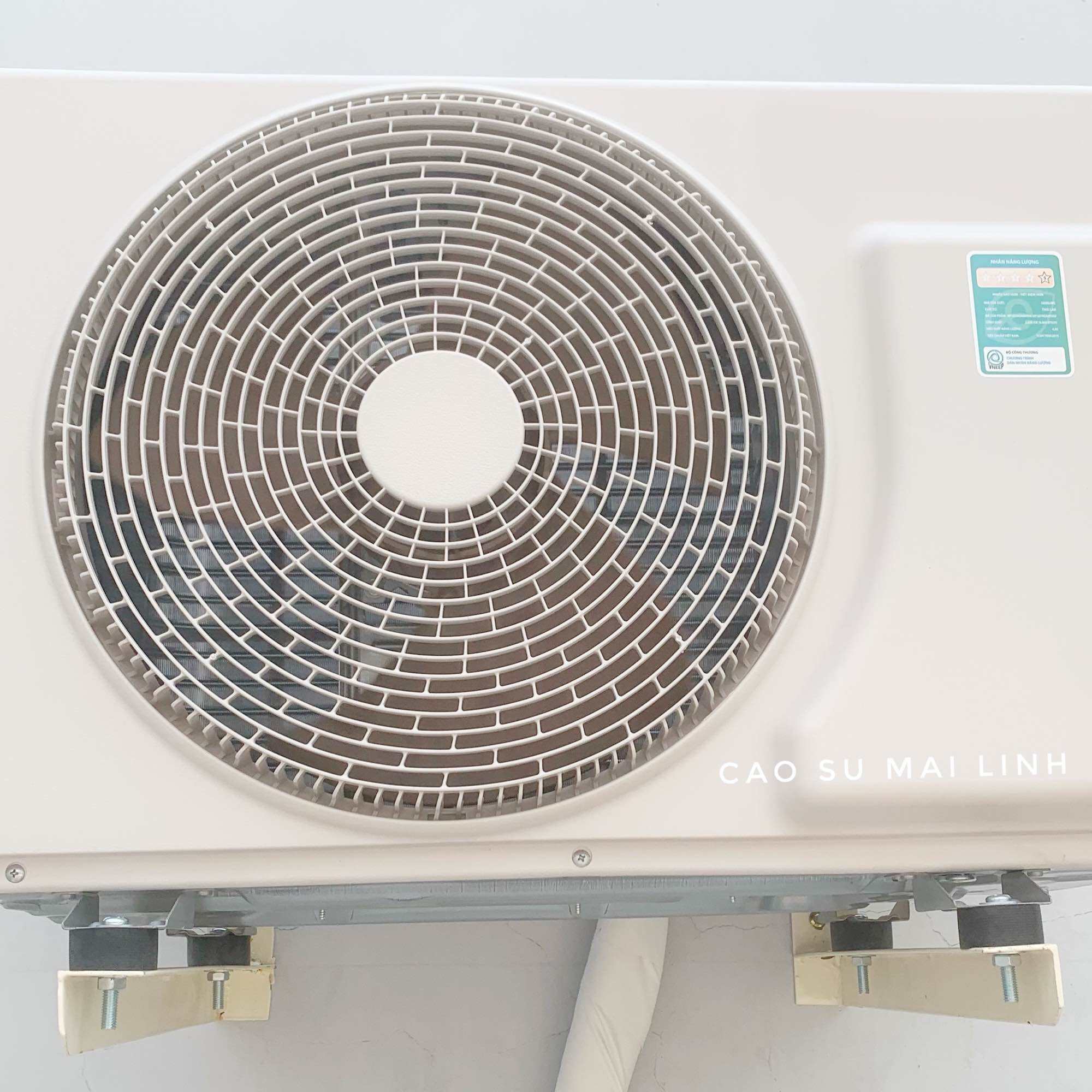 Combo 4 đế cao su chống rung cục nóng điều hoà loại eke treo tường , cao su chống rung cục nóng máy lạnh máy lạnh loại eke treo tường