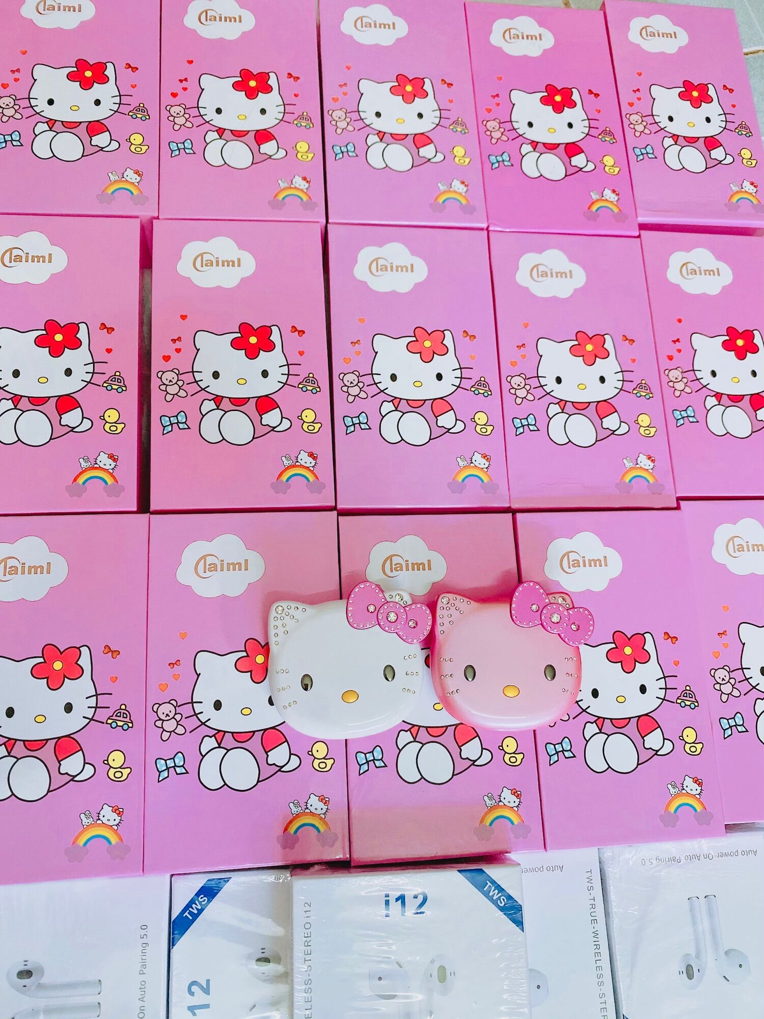 Điện thoại hello kitty mini ( tặng kèm sim)