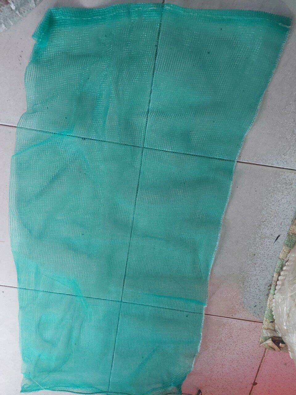 túi lưới đựng cá, ếch, lươn, trạch.....kích thước 40cm x 80cm