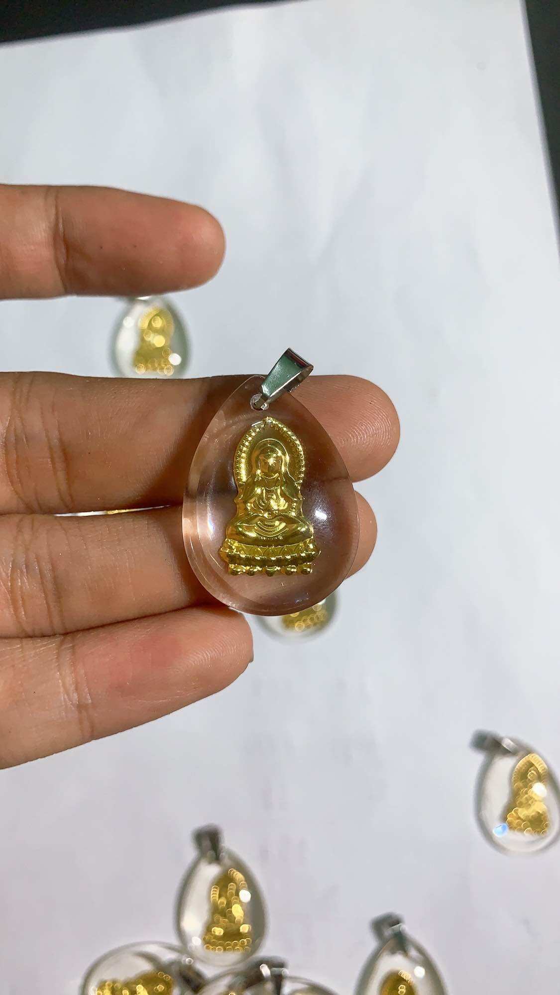 Mặt dây chuyền phật thuỷ tinh
