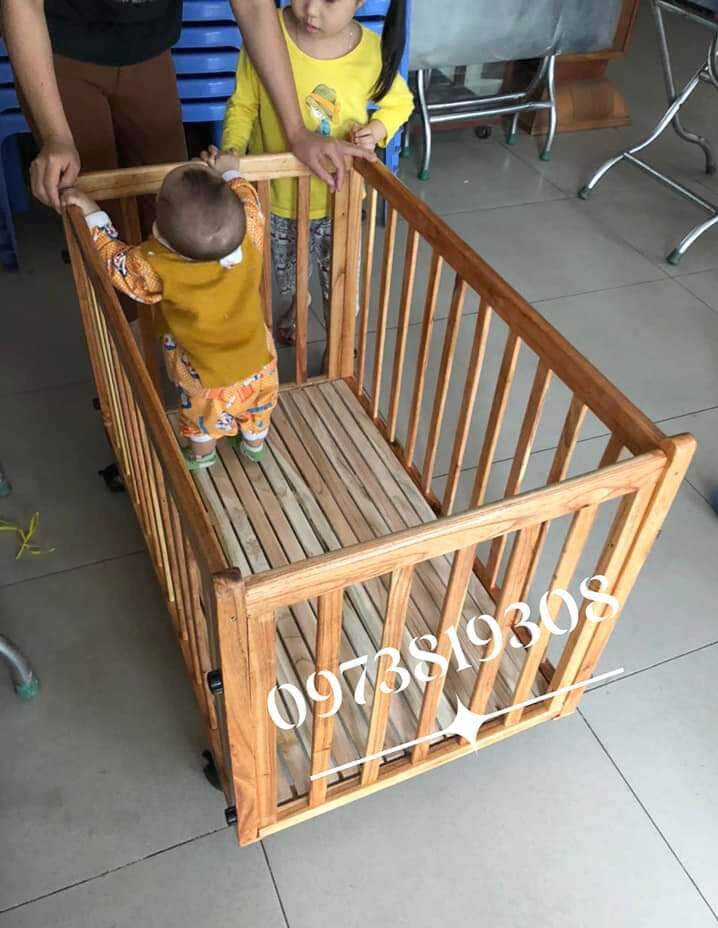 Cũi gỗ xoan đào cho bé- bền chắc