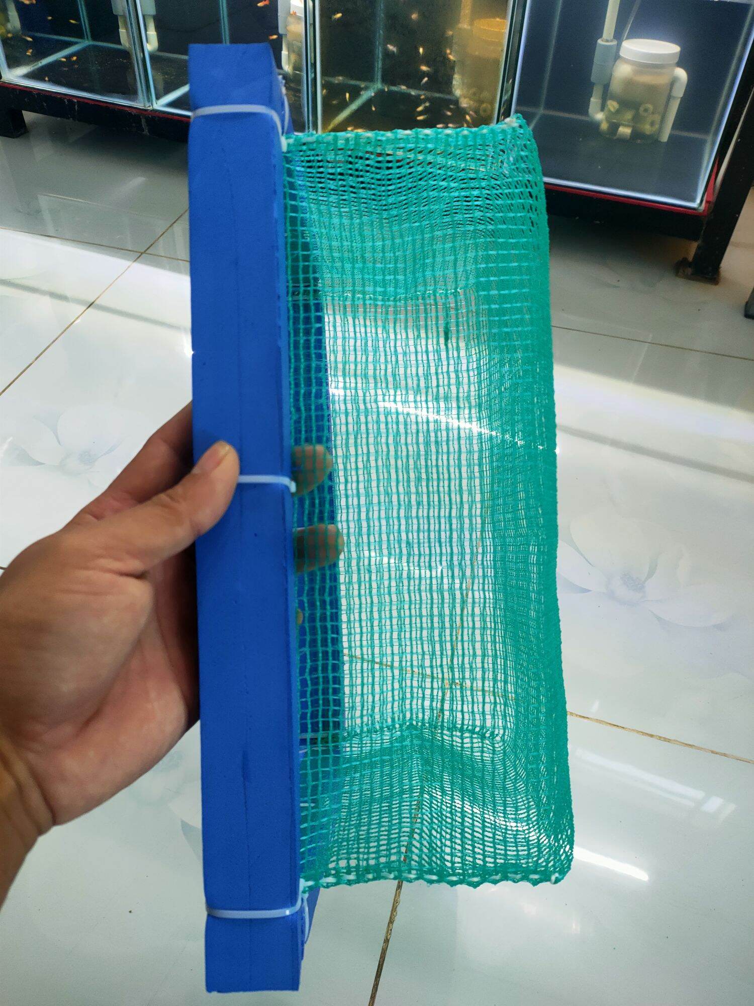 Lồng đẻ guppy , lồng tách cá guppy ,betta 30k cái