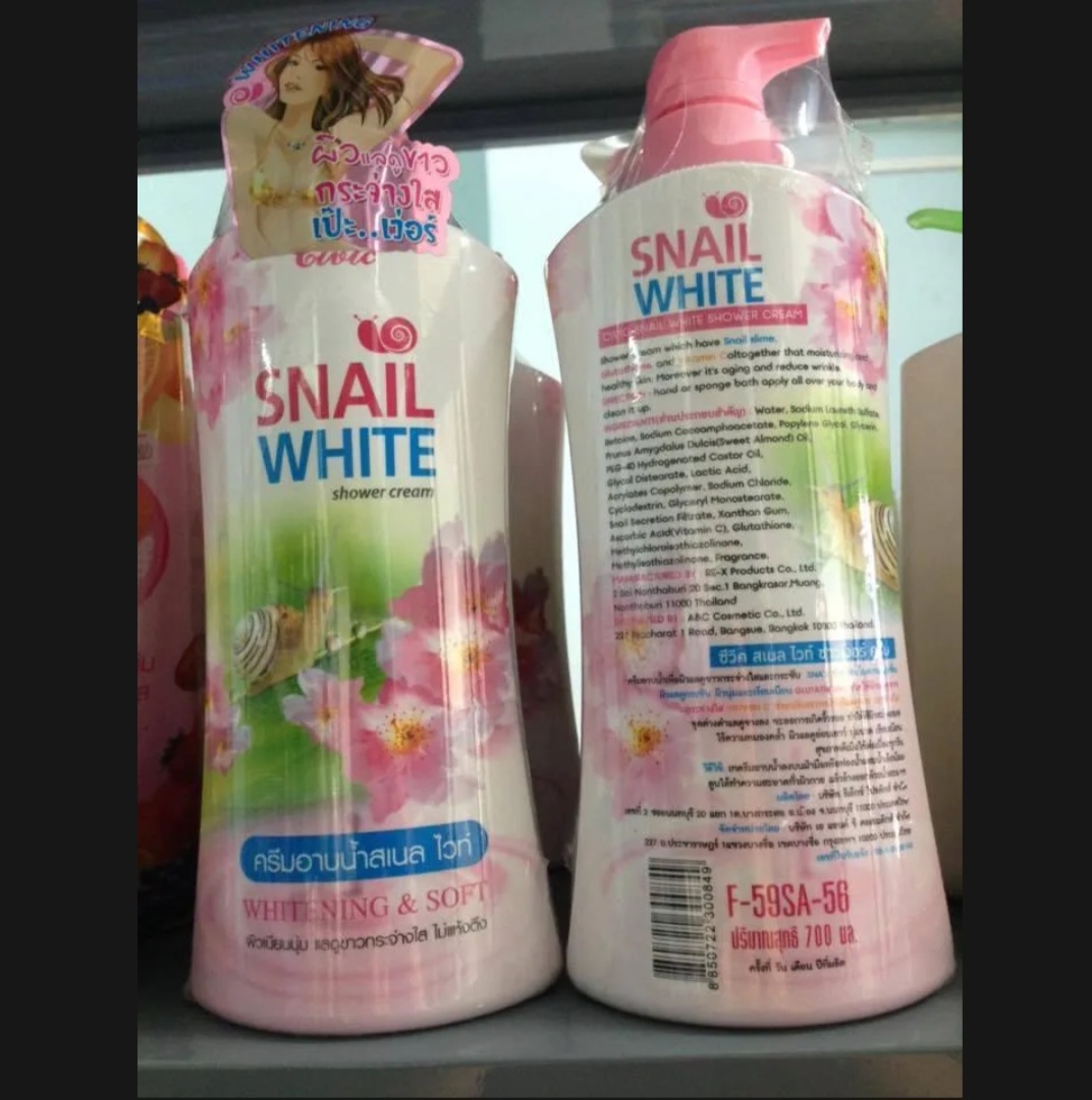 SỮA TẮM TRẮNG DA SNAIL WHITE THÁI LAN - 800ML