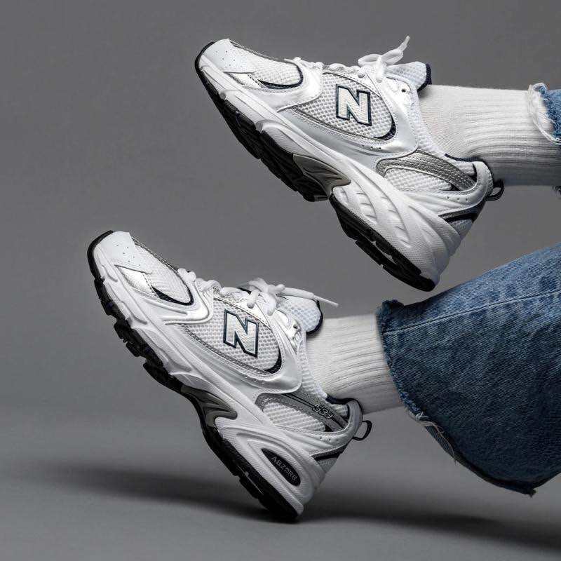 CHÍNH HÃNG - GIÀY NEW BALANCE 530 RUNNING WHITE NAVY - MR530SG, hot item 2023