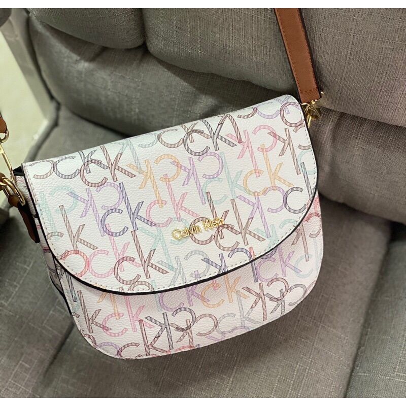 (SALE) Túi Xách nữ dáng bầu đeo chéo Size 20 hàng đẹp