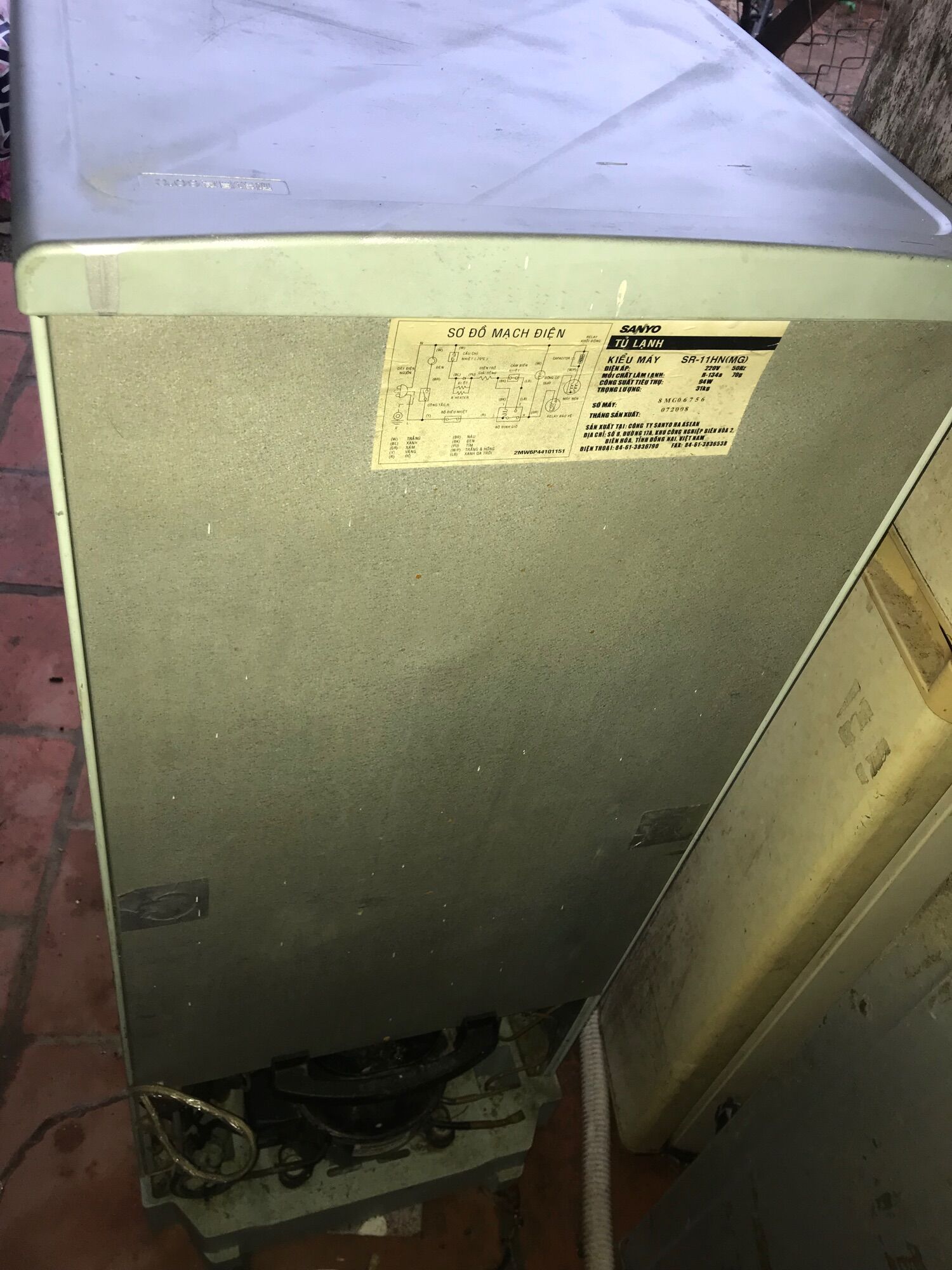 Tủ lạnh sanyo 120 lít quạt gió cũ dùng tốt