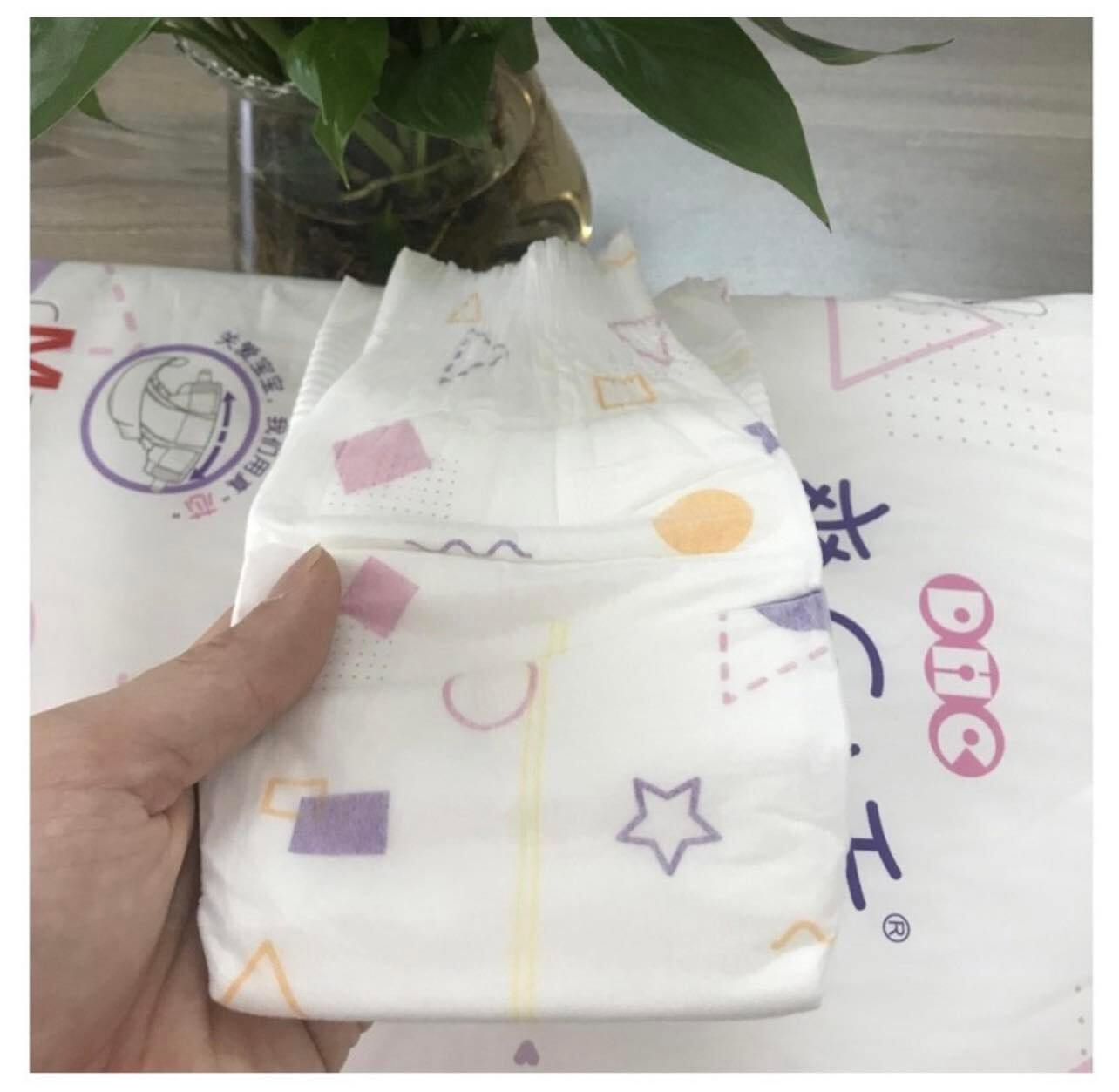tã bỉm dán DHC size S 62 miếng