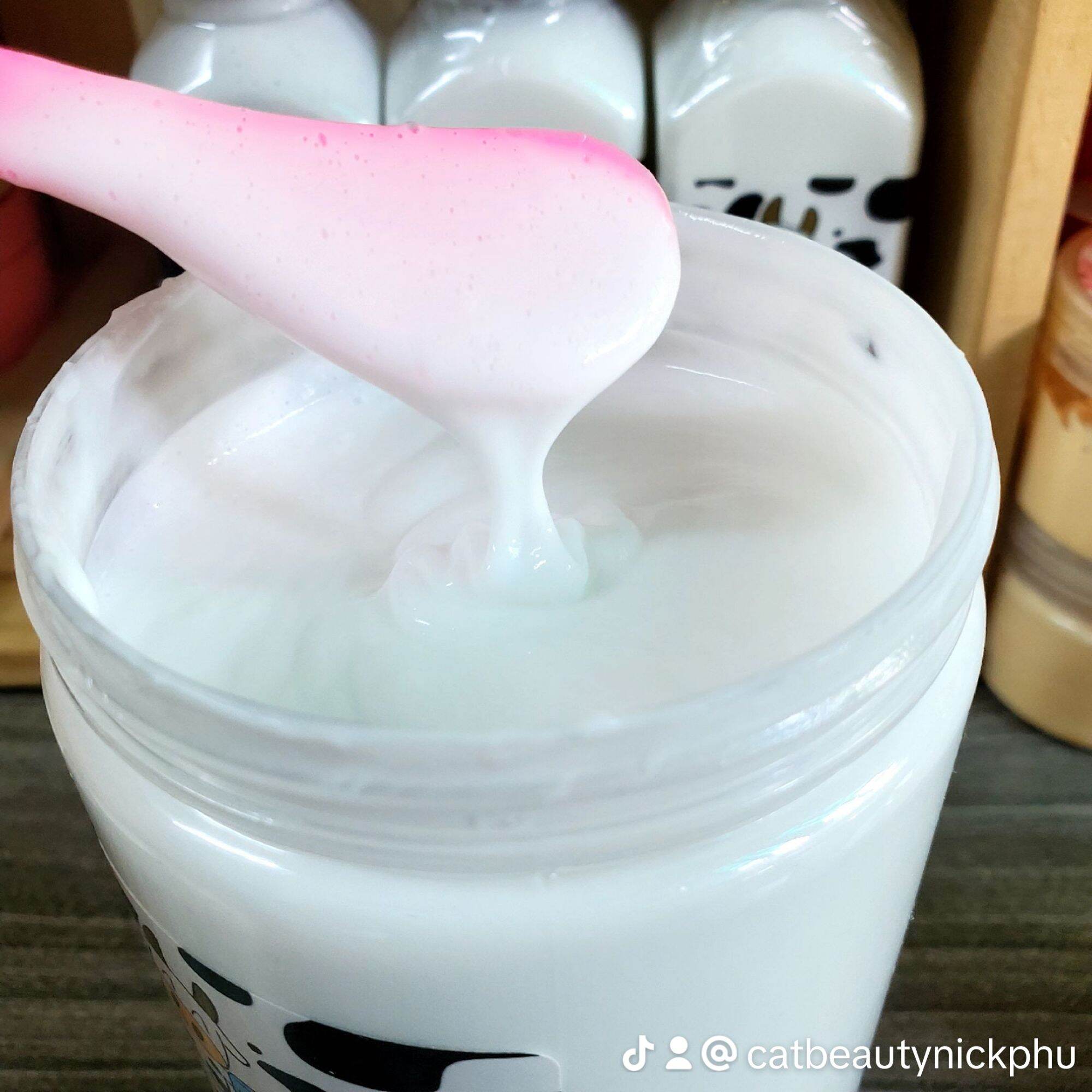 Ủ sữa non CON BÒ kích trắng da toàn thân 500ml