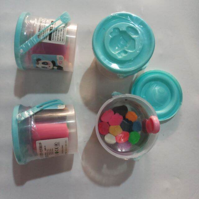 Đất nặn xô 12 màu cho bé
