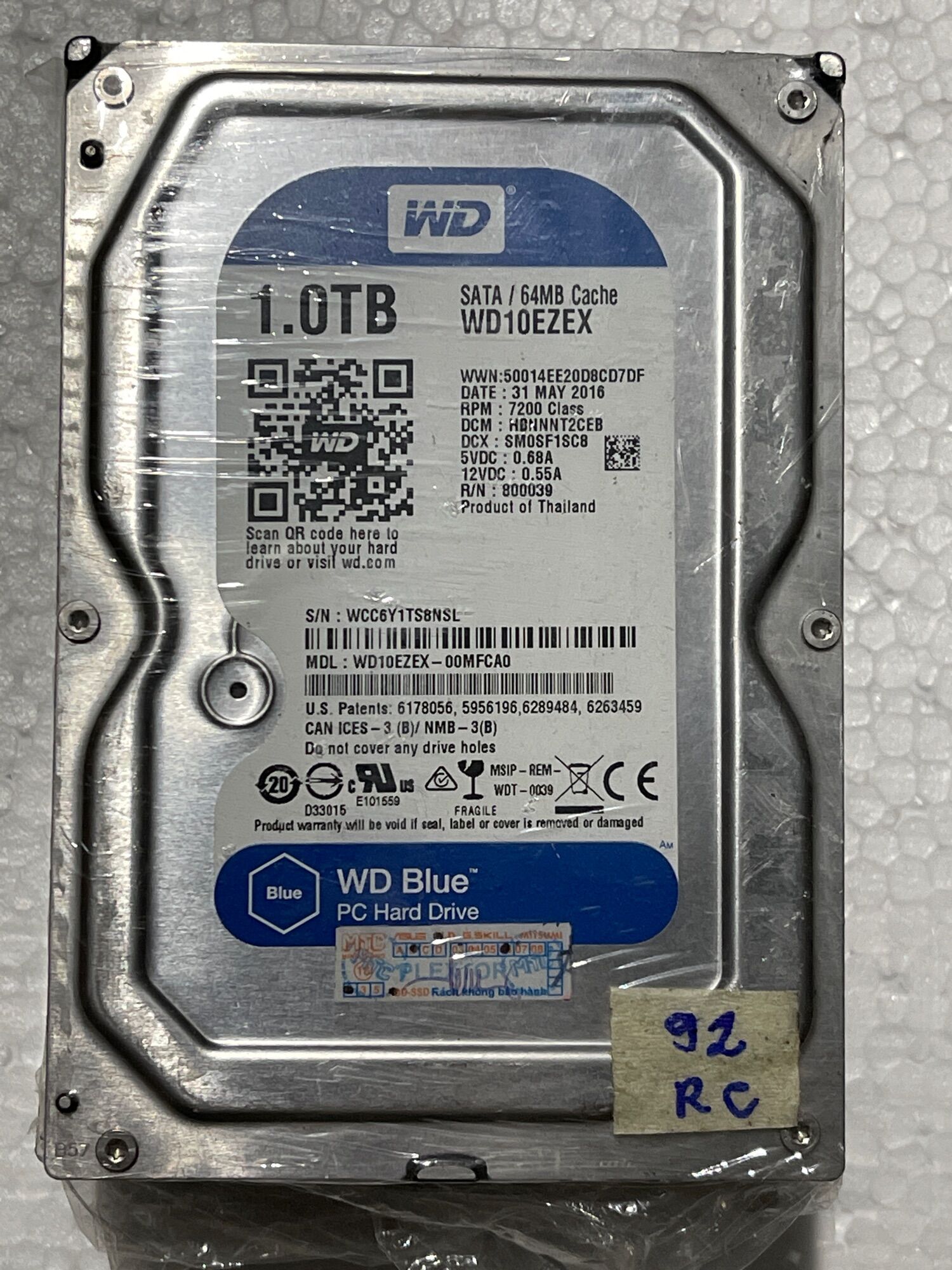 Ổ cứng HDD SATA 1TB ST3100033ASAS 1000.2 GB, dung lượng 1TB, tốc độ quay 7200 RPM, dung lượng bộ nhớ đệm 48MB, giao diện SATA/300, hỗ trợ ATA-6, nhiệt độ hoạt động 36°C, trạng thái cảnh báo.