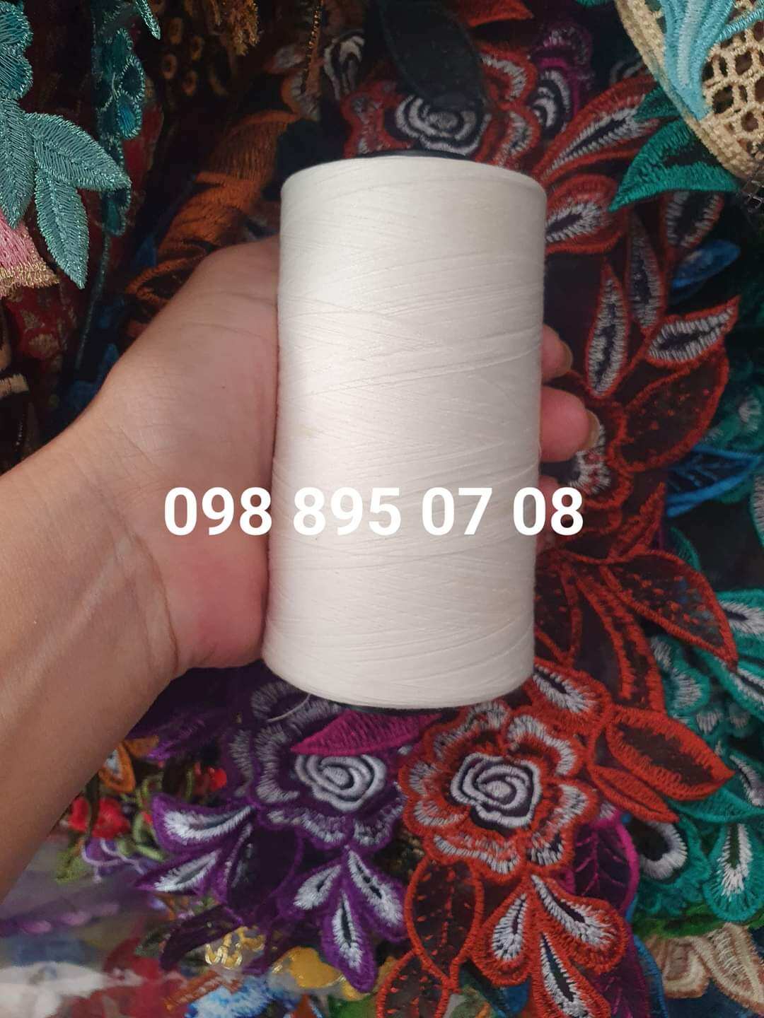 CHỈ MAY QUẦN ÁO SỢI NHỎ SIÊU CHẮC ( cuộn tầm 140g)