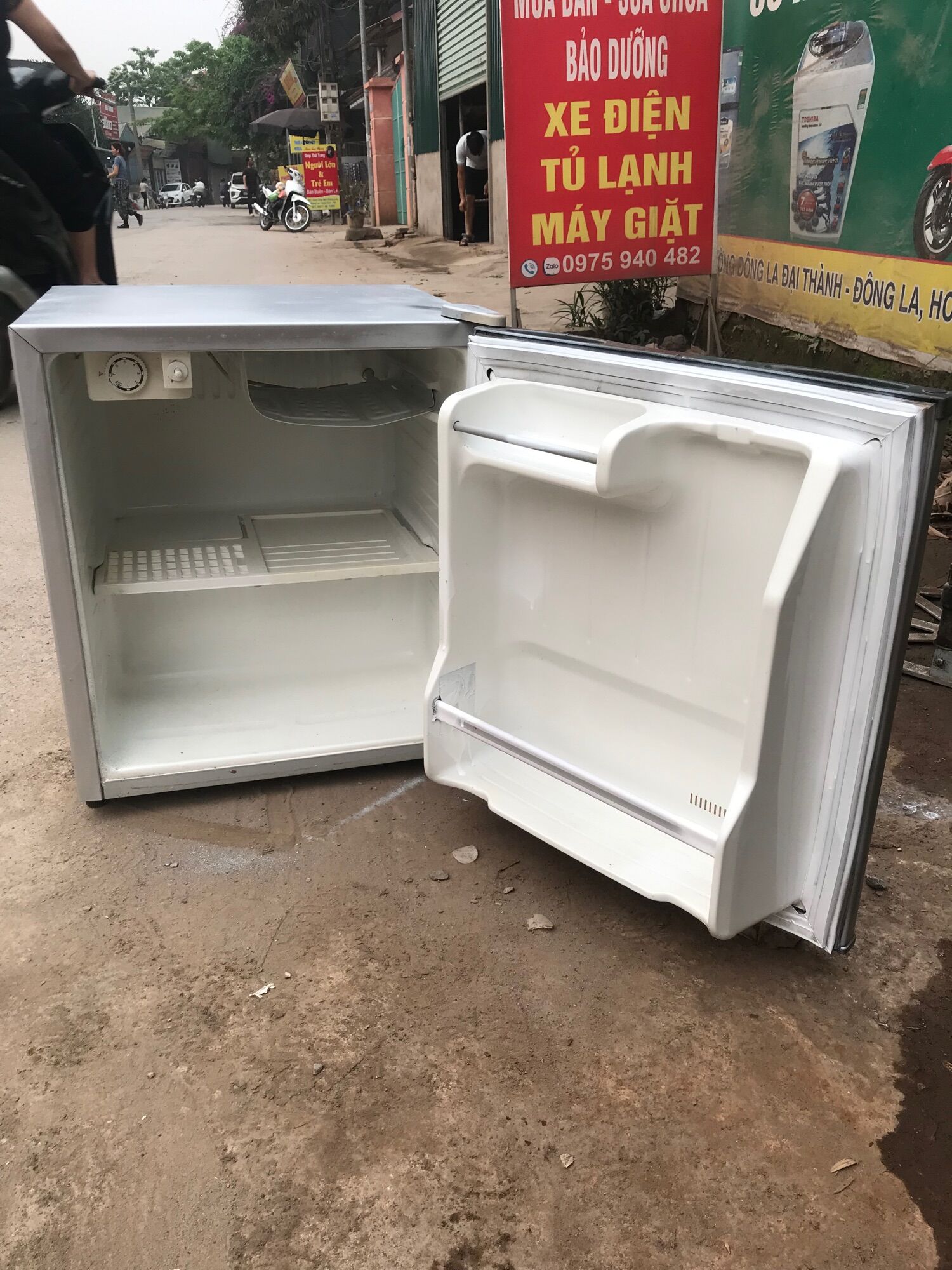 Tủ lạnh mini LG 50 lít cũ tốt