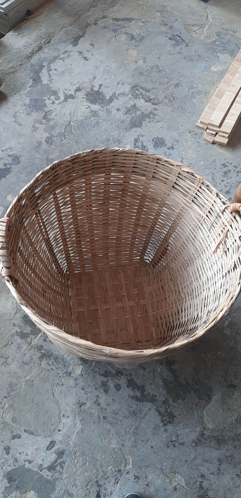 Cần xé ,giỏ tre