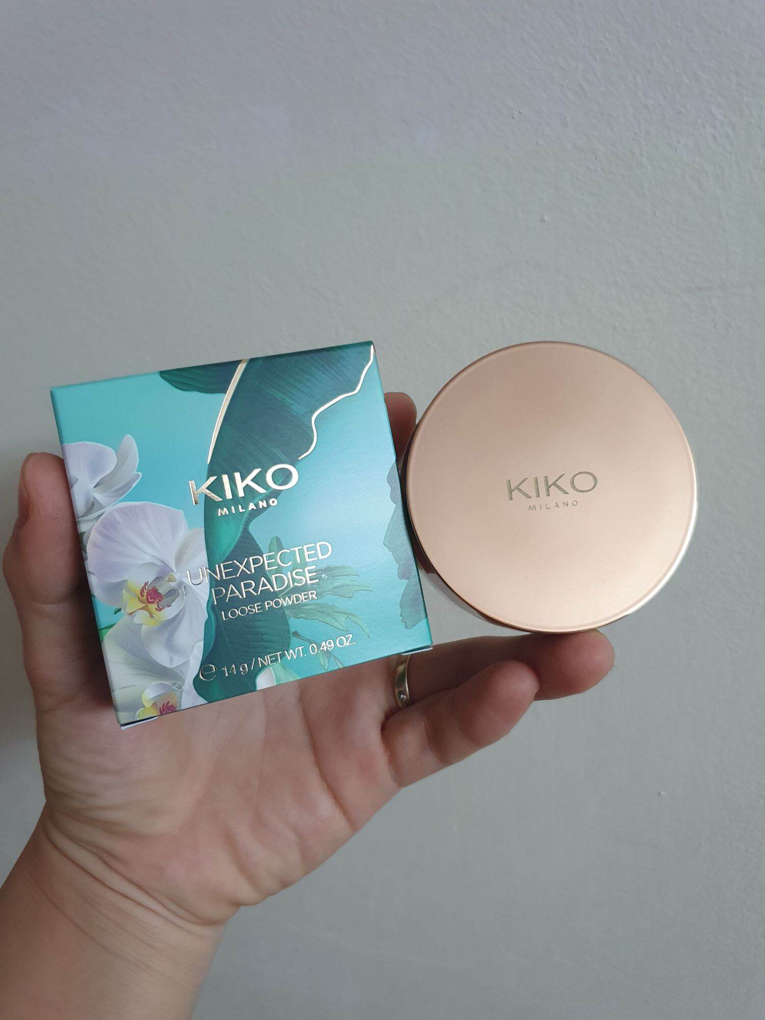 Phấn phủ bột Kiko hữu cơ bản giới hạn
