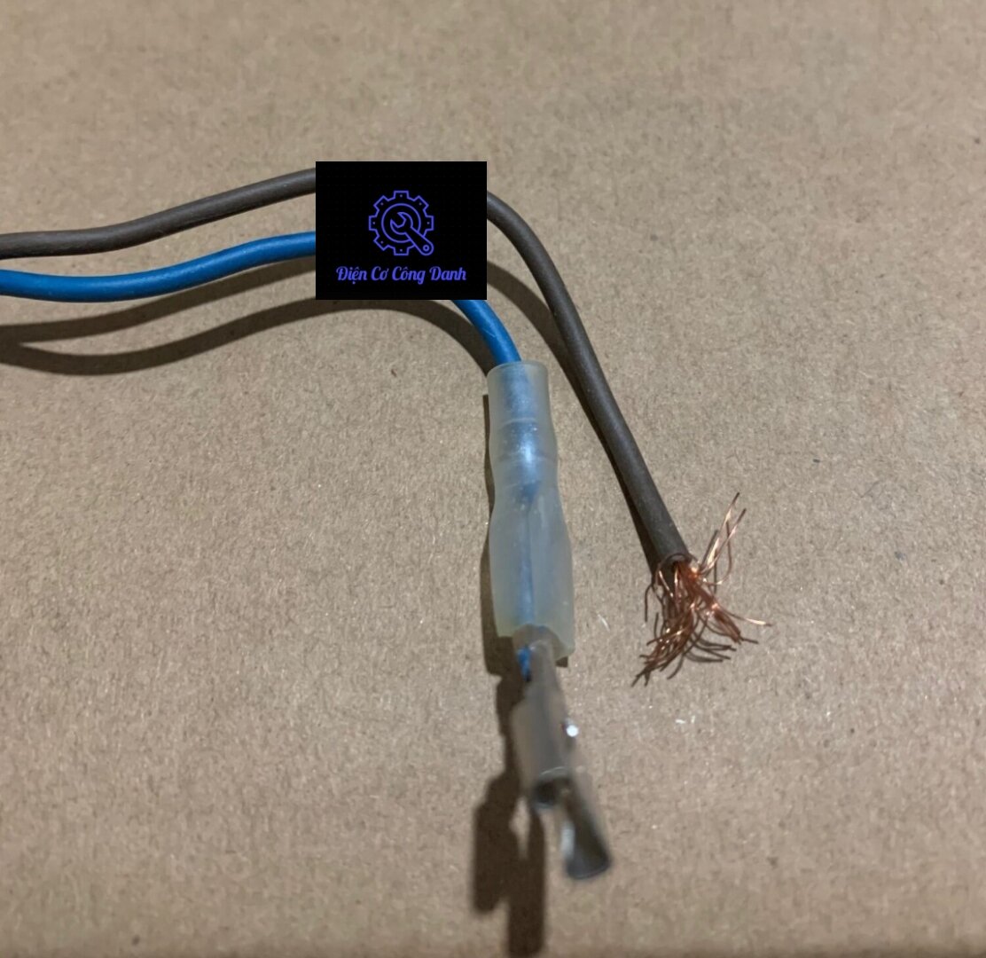 Rơ le đen đời mới lắp máy rửa xe mini thông dụng
