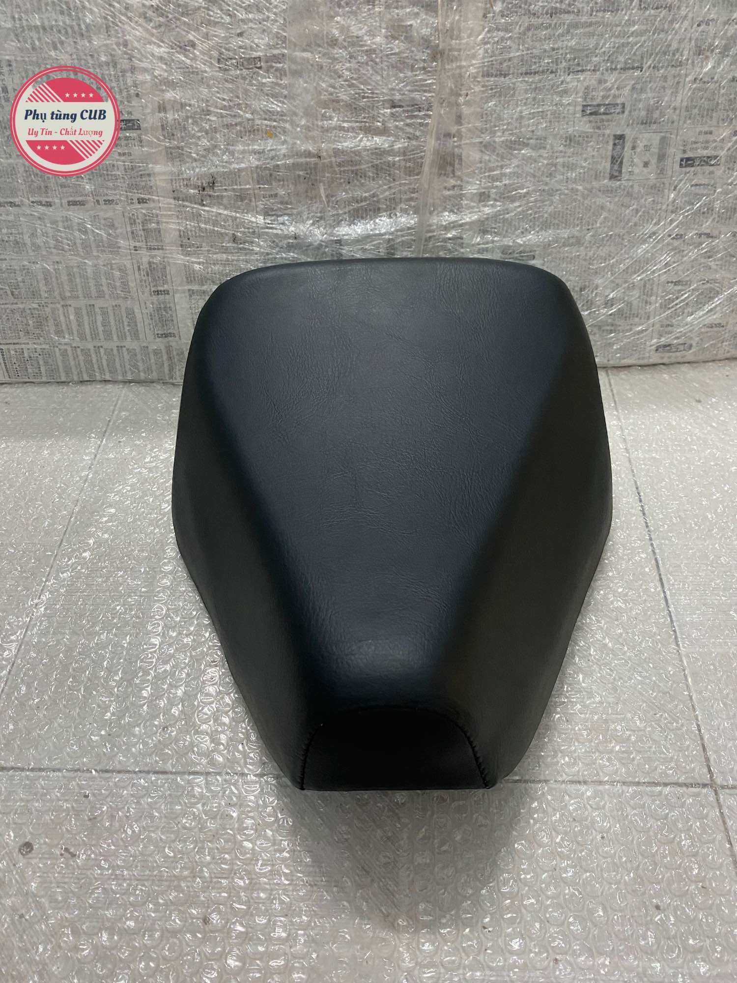 Yên trước cub 81-82-86-Custom đèn thành xám