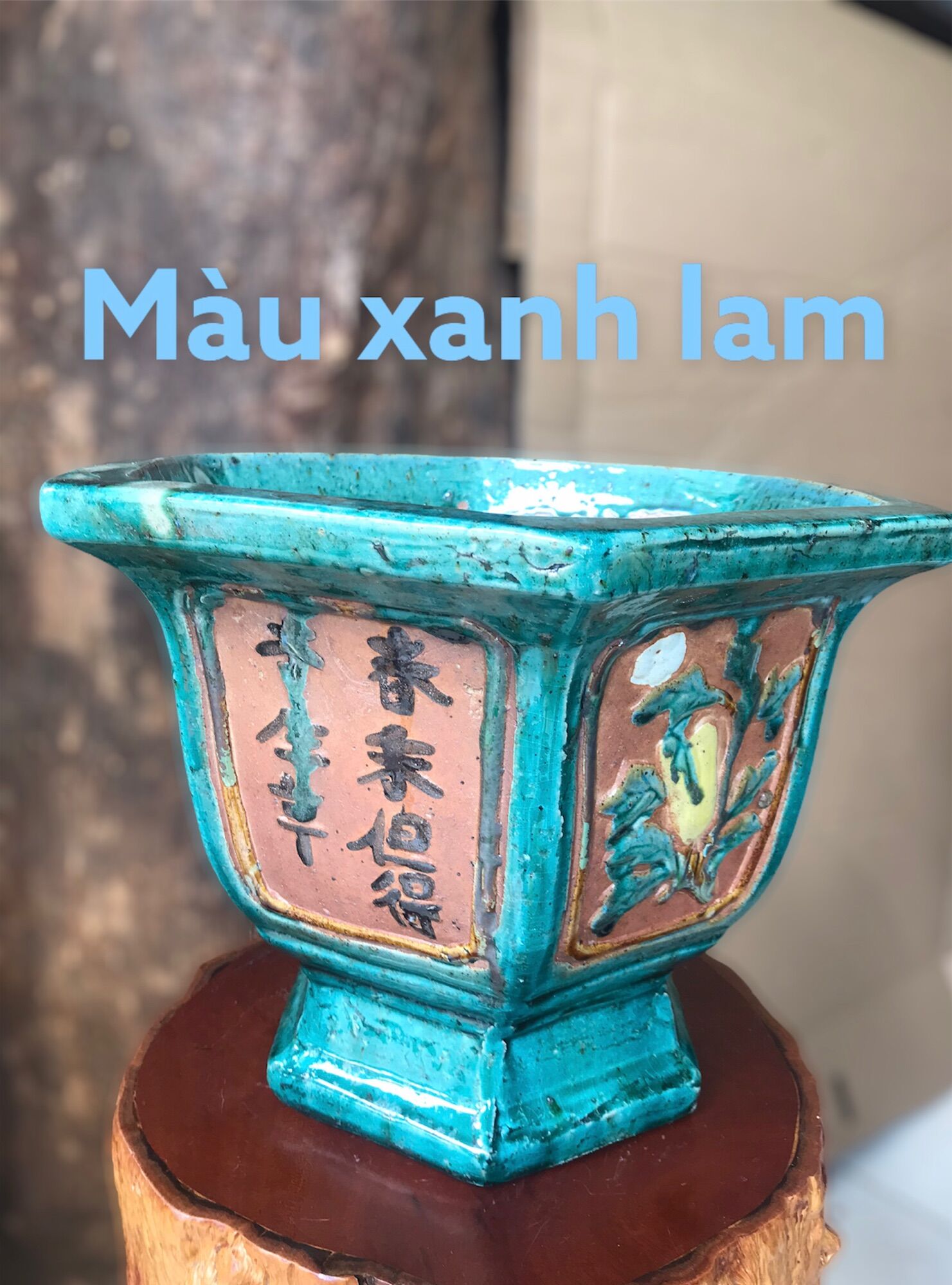 Chậu sứ trồng cây giả cổ.