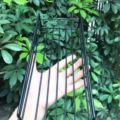 Kệ sắt chữ Nhật dán tường siêu chắc