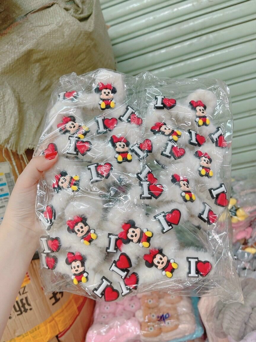 [MUA 2 GIẢM 5%]Kẹp tóc gấp tóc càng cua lông Squid Game hot trend đáng iu