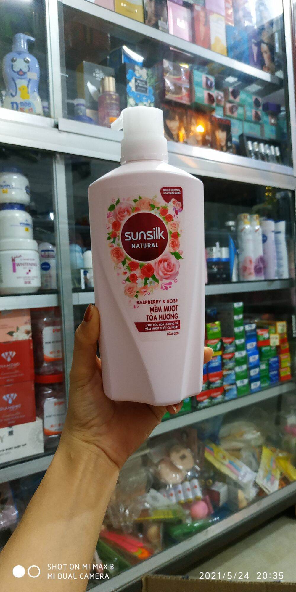 [HCM]DẦU GỘI SUNSILK THIÊN NHIÊN MỚI 650GR MỀM MƯỢT TOẢ HƯƠNG!