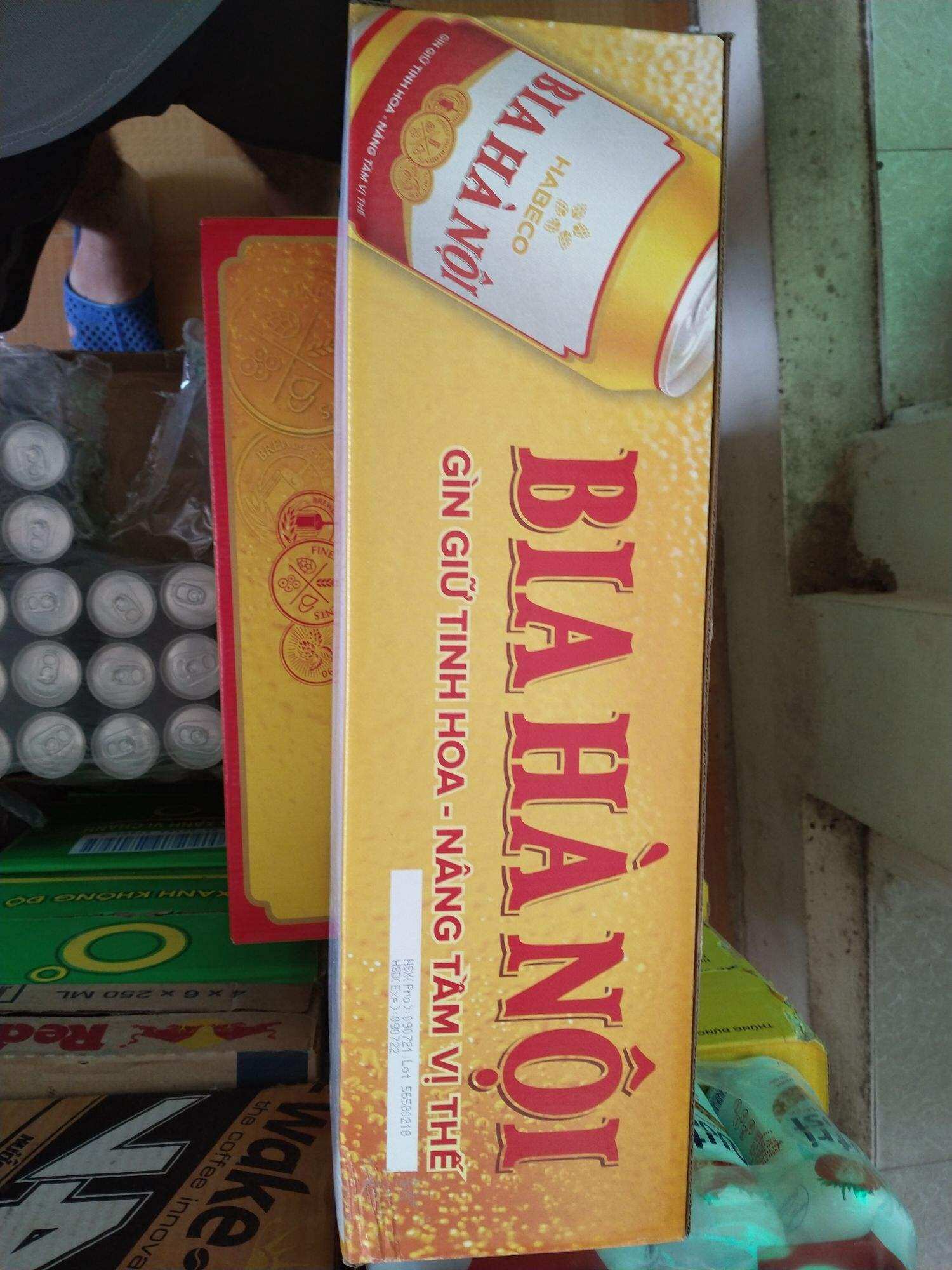 1 thùng 24 lon bia hà nội 330ml. hình ảnh thực tế- giao hàng toàn quốc