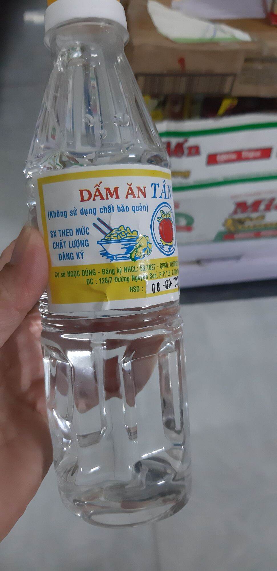 Dấm/ giấm ăn Tân hưng 400ml