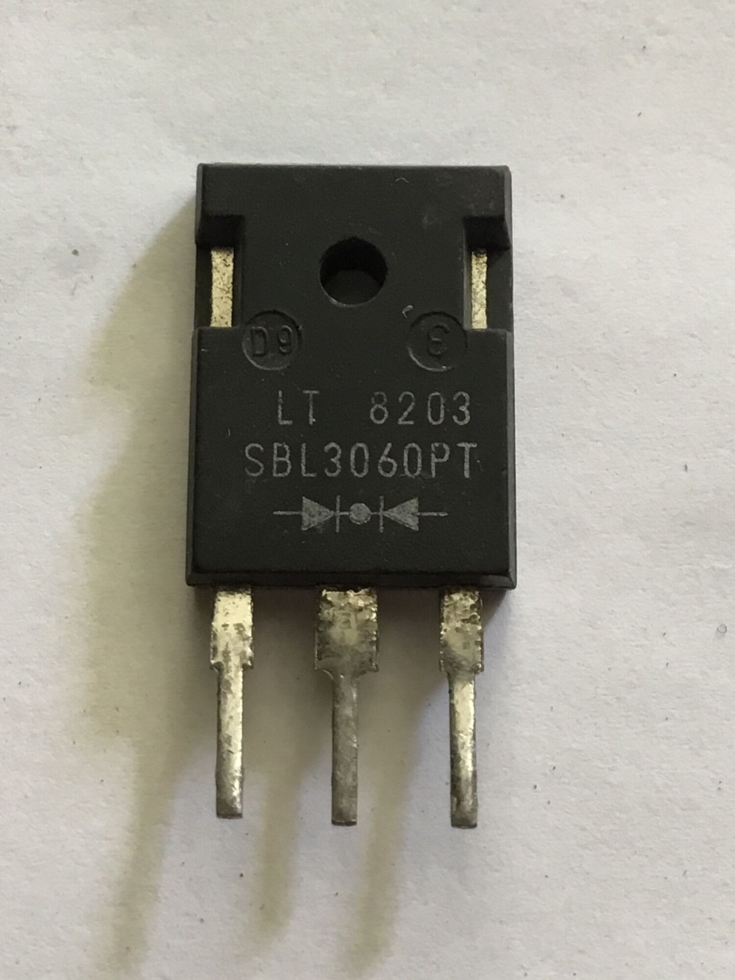 1 CHIẾC ĐIỐT SBL3060PT THÁO MÁY