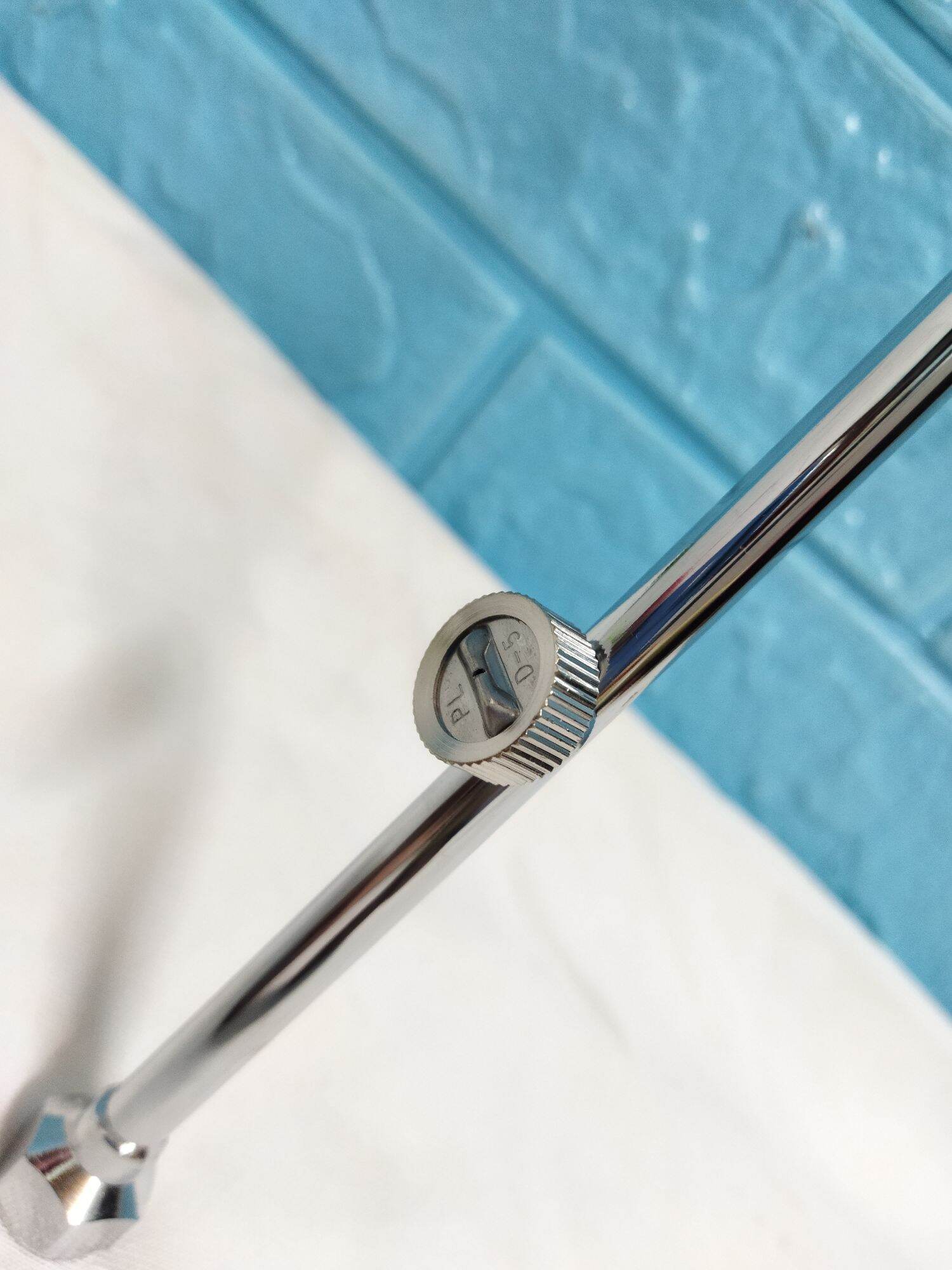 cần phun thuốc trừ sâu 2 mắt inox .
