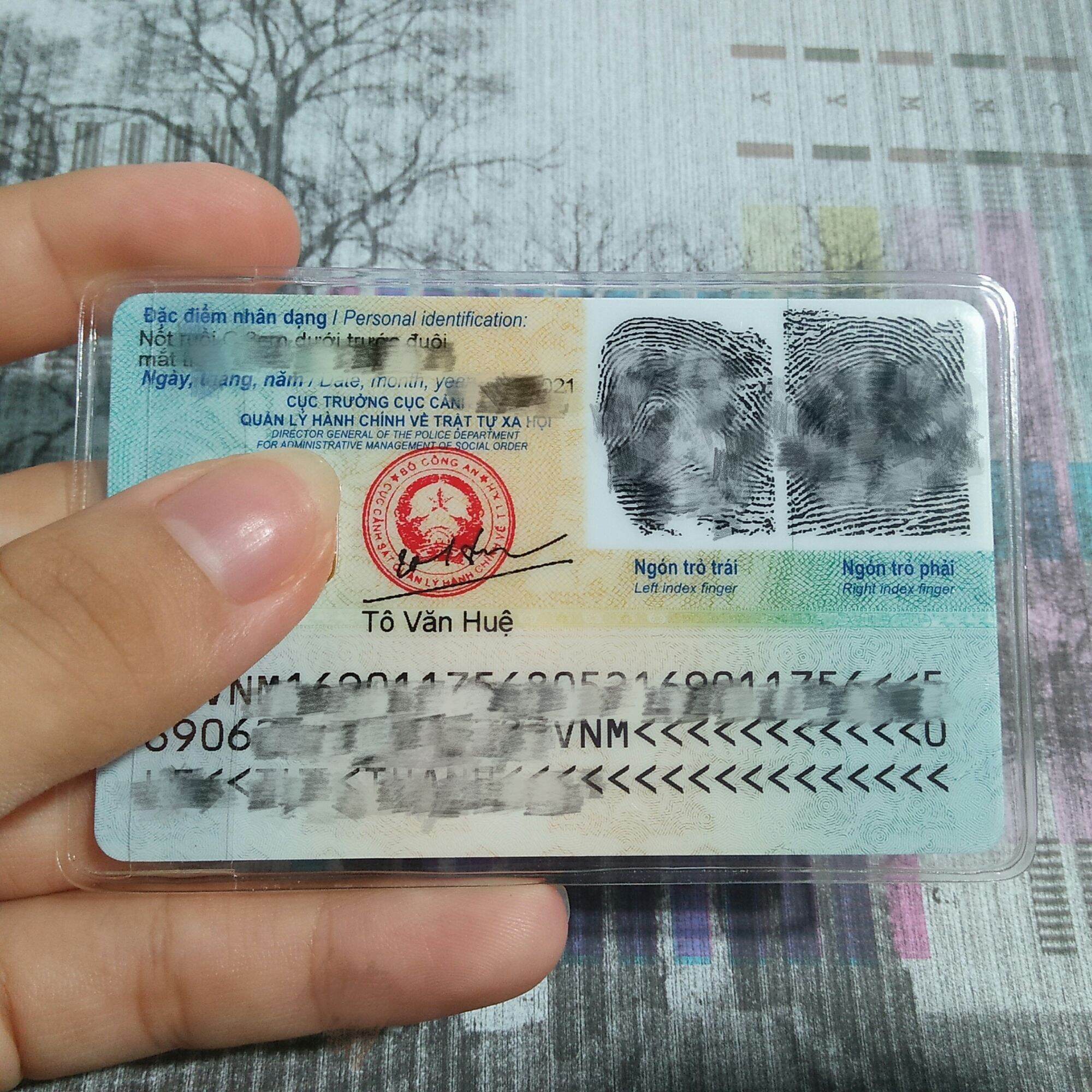 SÉT 15 CÁI BỌC ĐỰNG CĂN CƯỚC, BẰNG LÁI XE, ATM... ......